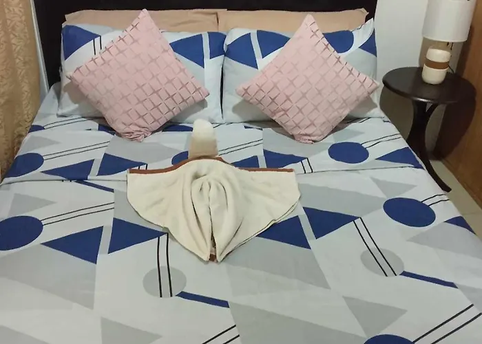 241-1br -1bed 1 Extra Mattress Manila